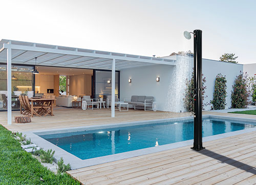 スイミング プール ソーラー シャワー: 購入に関するアドバイスの完全ガイド